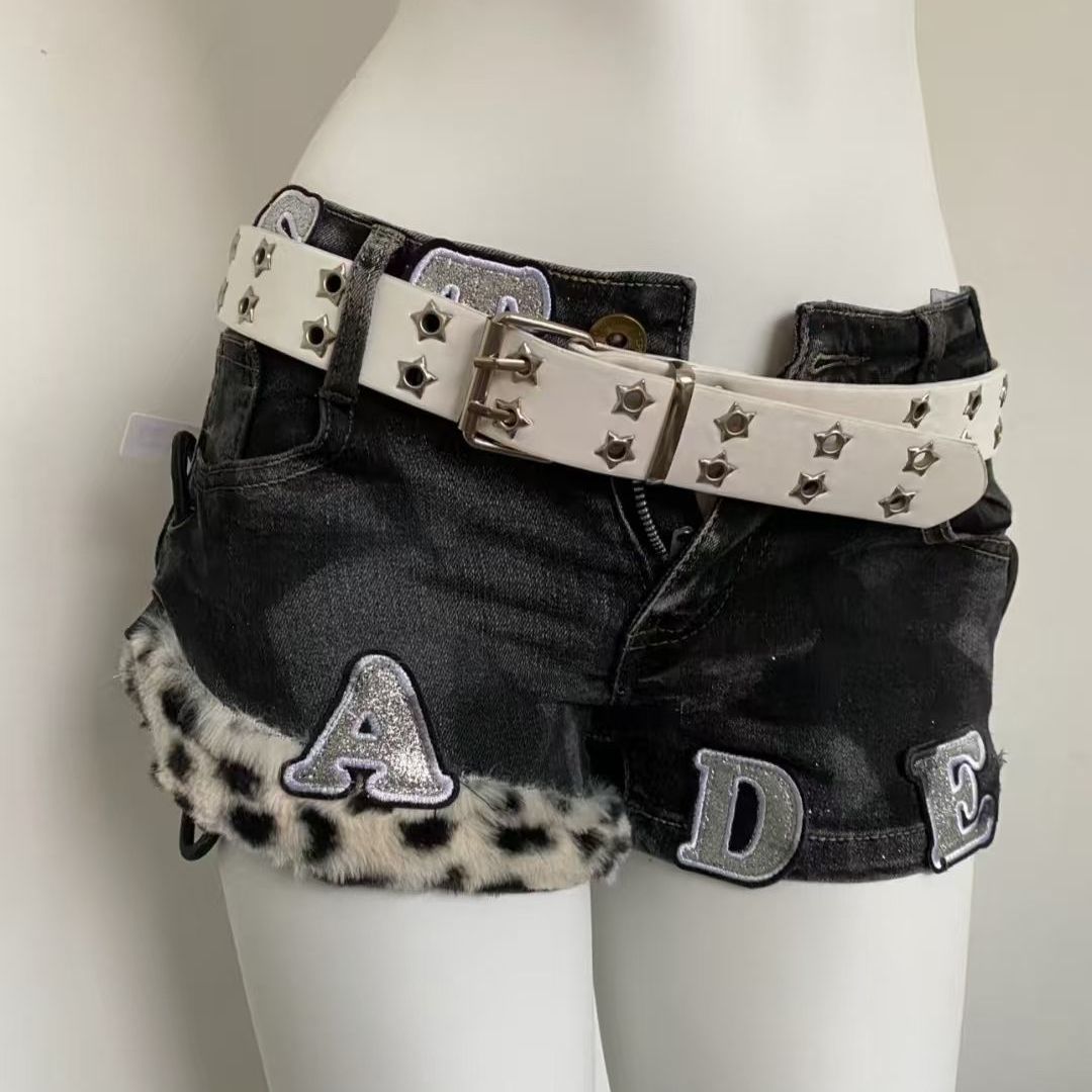 Street Fashion Jeans Women - Y2k Gestickte Patch Denim Shorts Frau